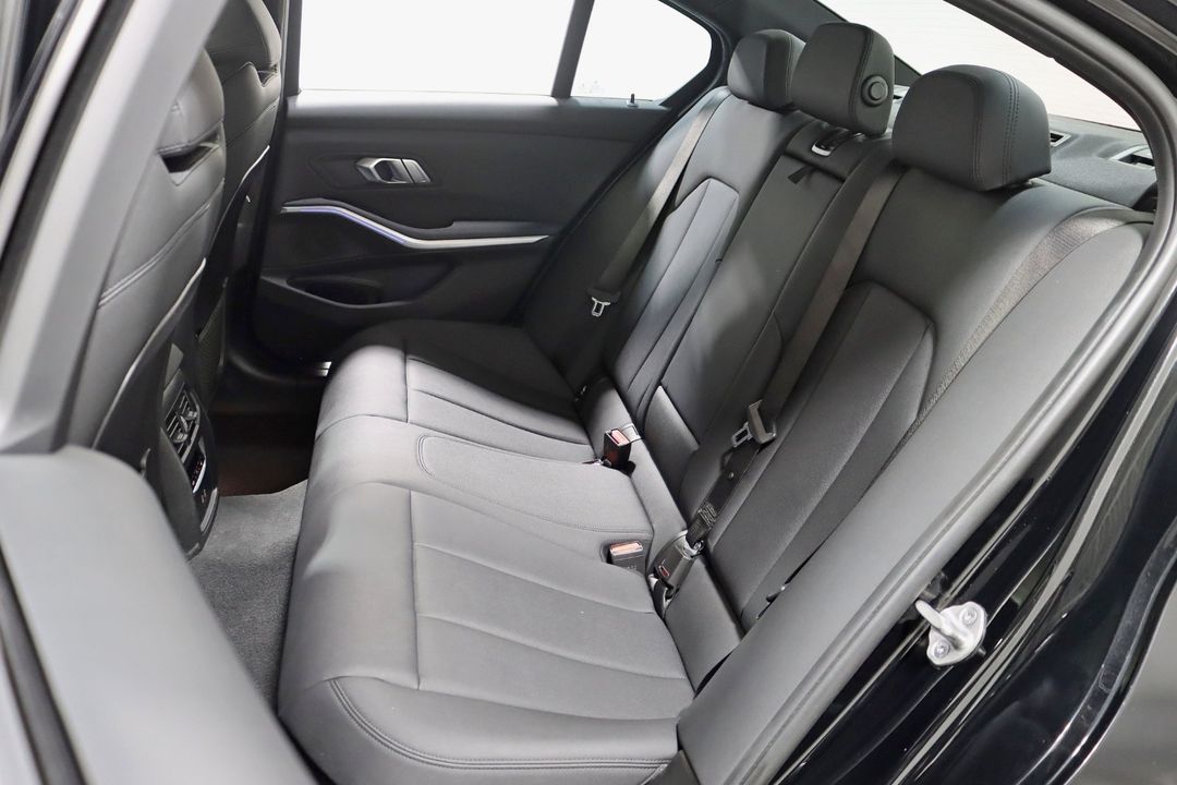 2021 BMW 3 Series