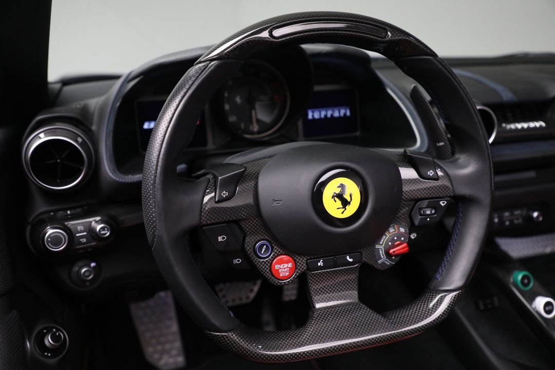 2022 Ferrari 812 GTS