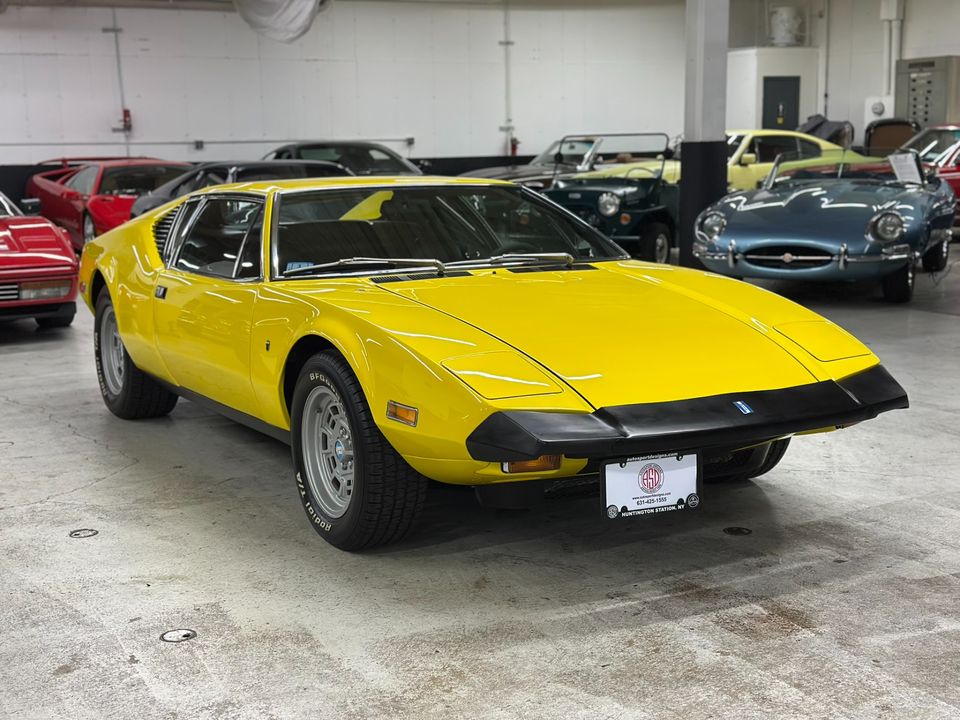 1974 DeTomaso Pantera