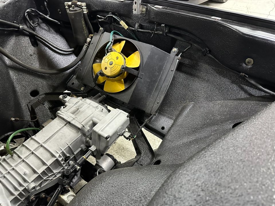 1974 DeTomaso Pantera