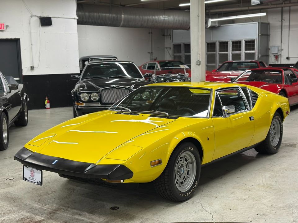 1974 DeTomaso Pantera