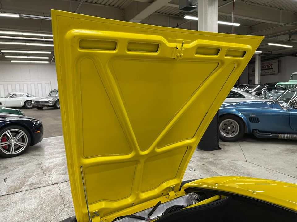 1974 DeTomaso Pantera