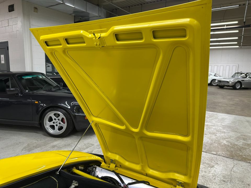 1974 DeTomaso Pantera