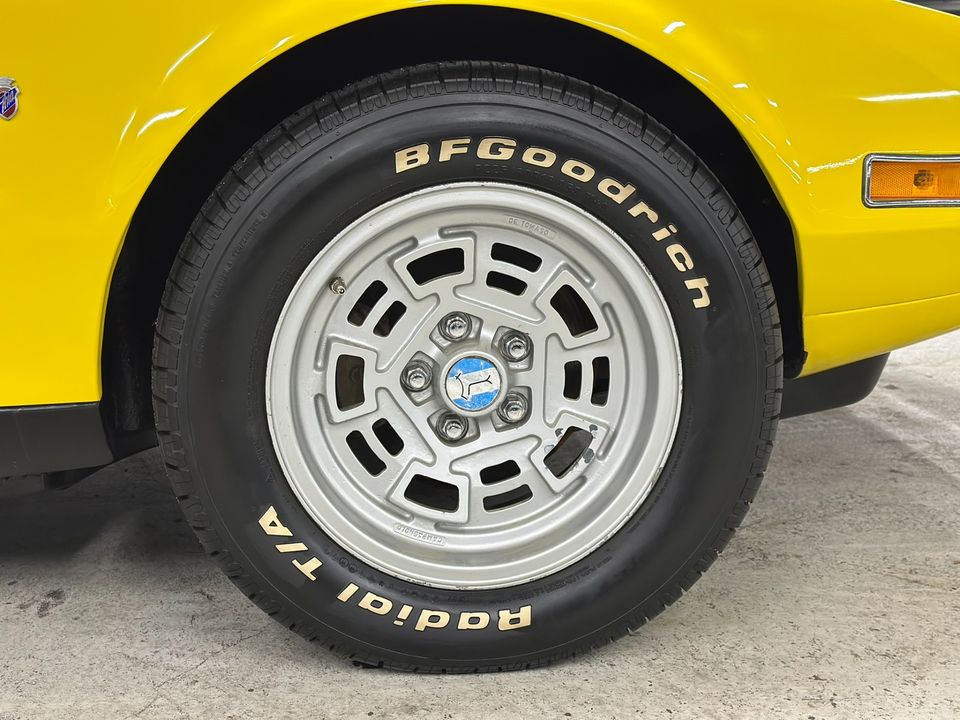 1974 DeTomaso Pantera