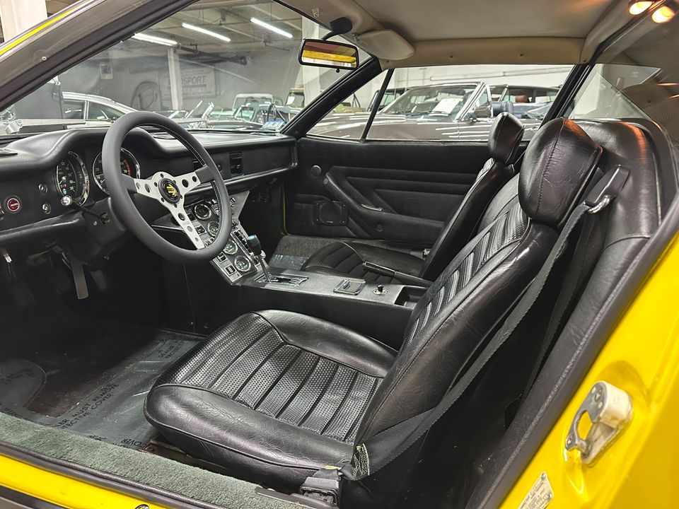 1974 DeTomaso Pantera