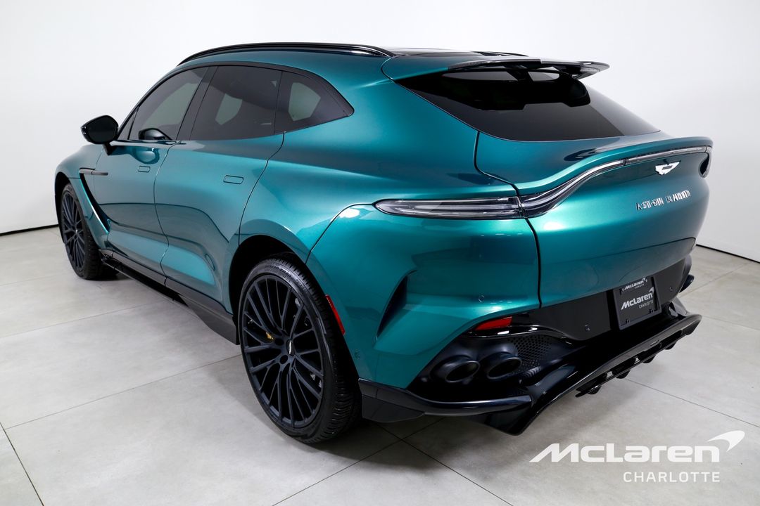 2024 Aston Martin DBX