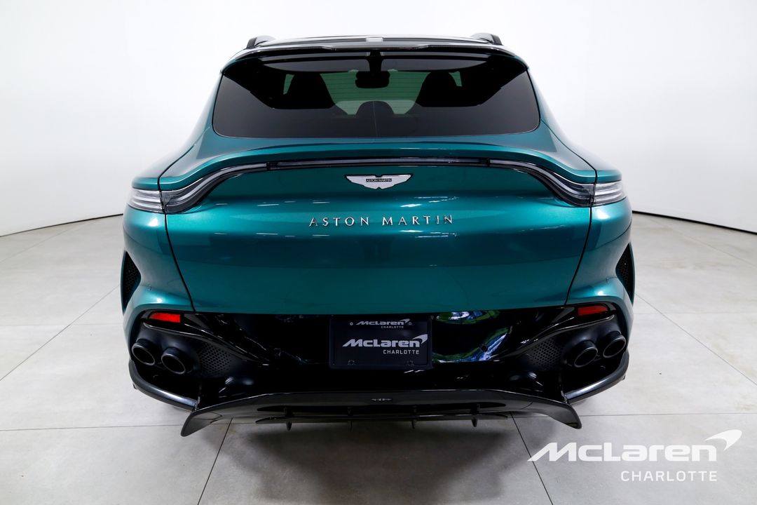 2024 Aston Martin DBX