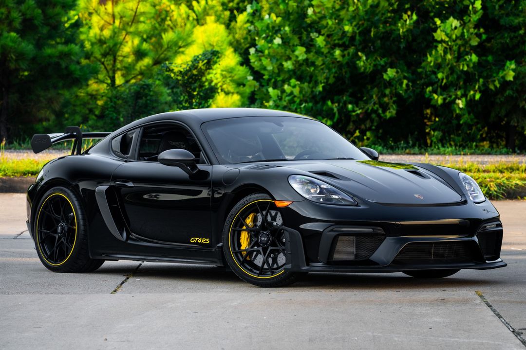 2024 Porsche 718 Cayman
