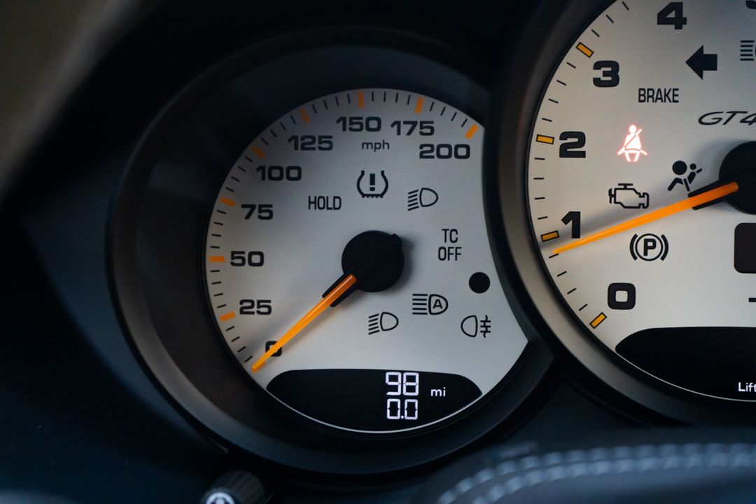 2024 Porsche 718 Cayman