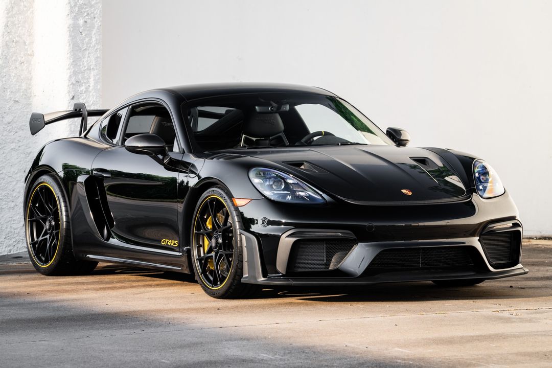 2024 Porsche 718 Cayman