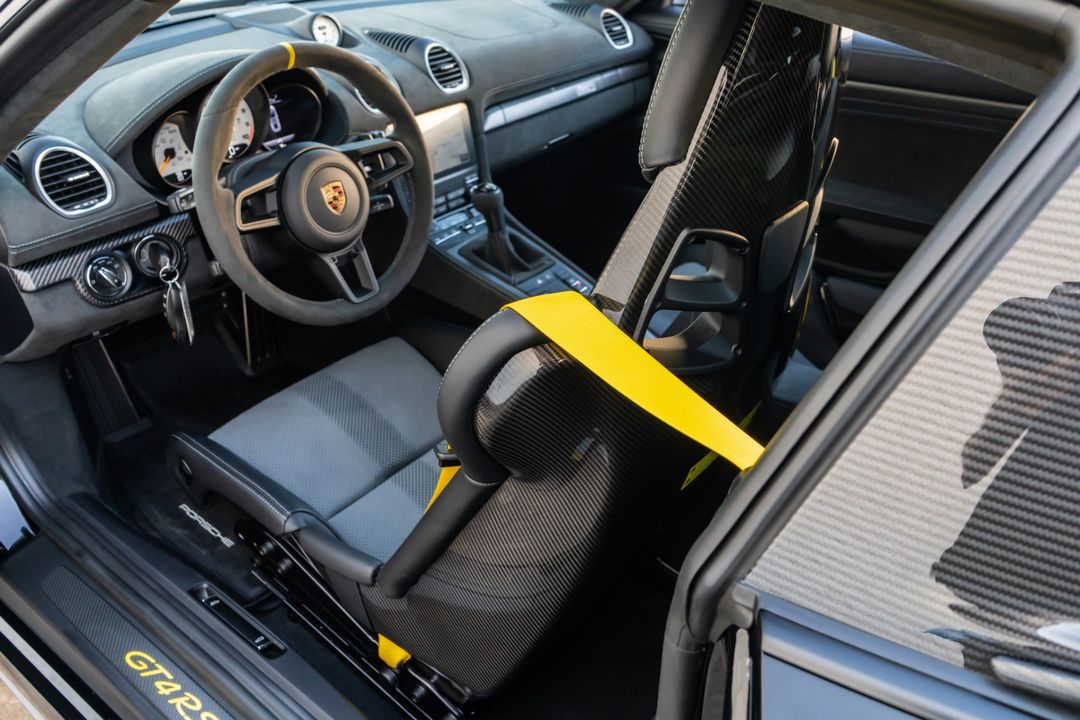 2024 Porsche 718 Cayman