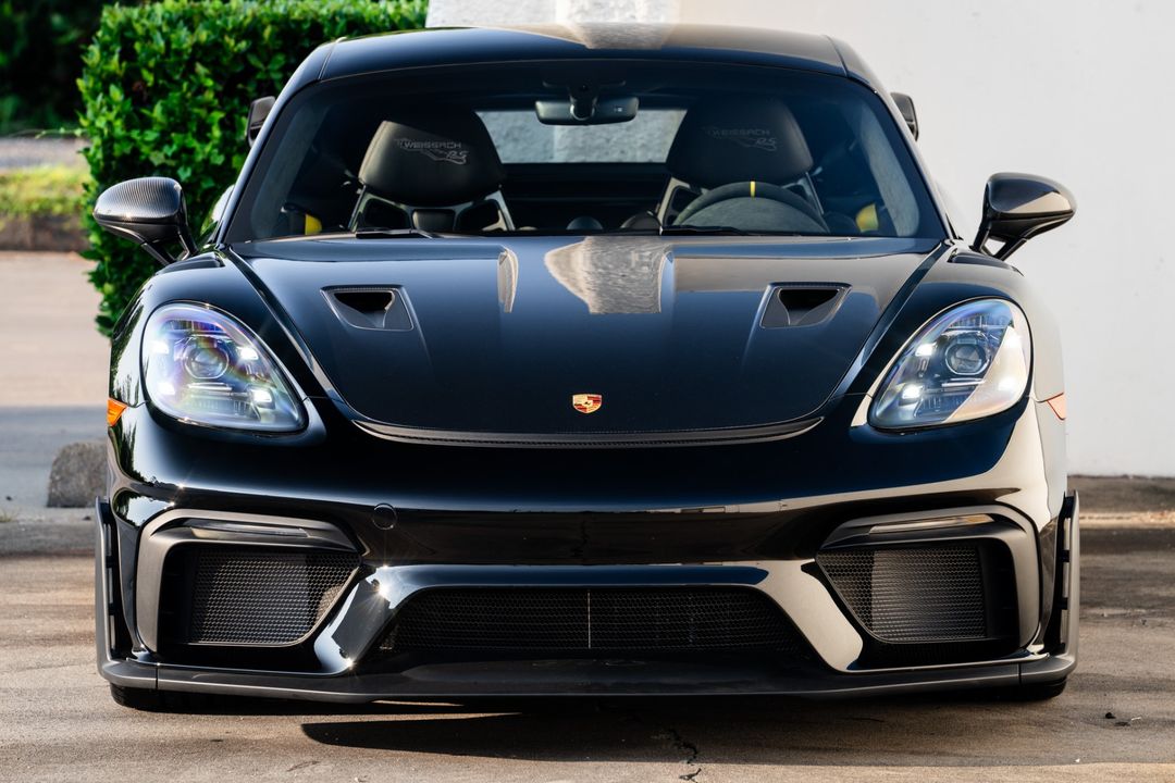 2024 Porsche 718 Cayman