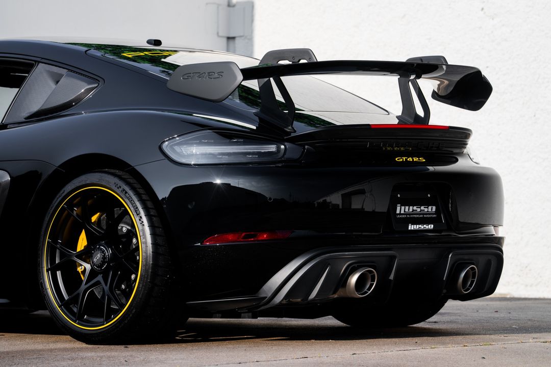 2024 Porsche 718 Cayman