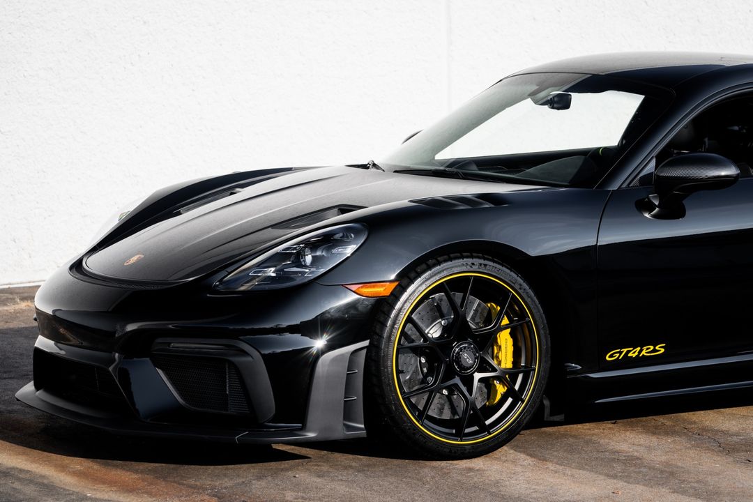 2024 Porsche 718 Cayman