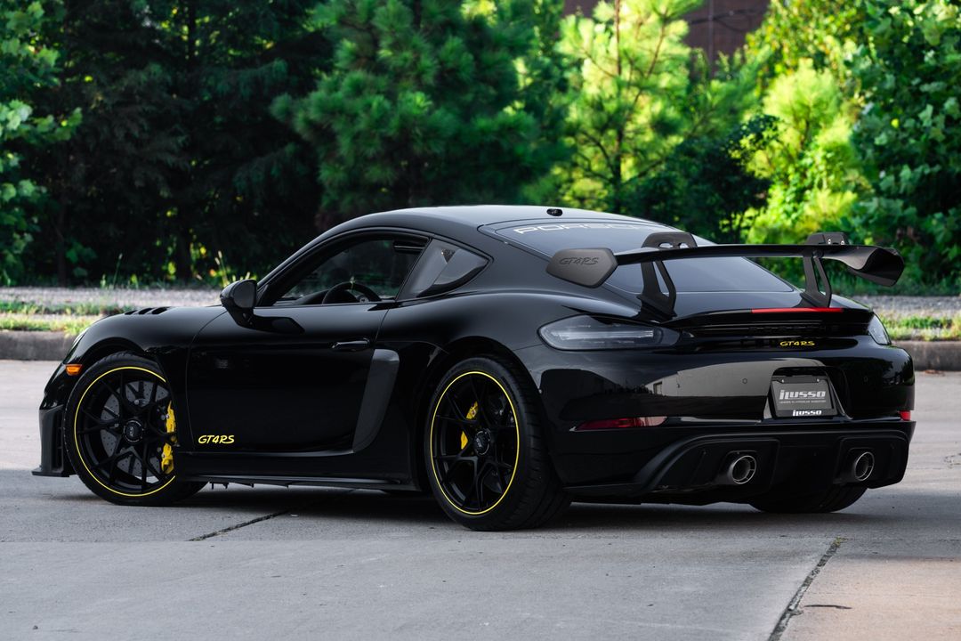 2024 Porsche 718 Cayman