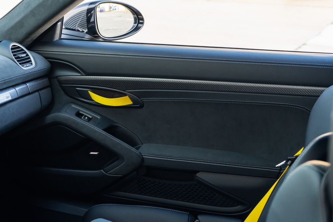 2024 Porsche 718 Cayman