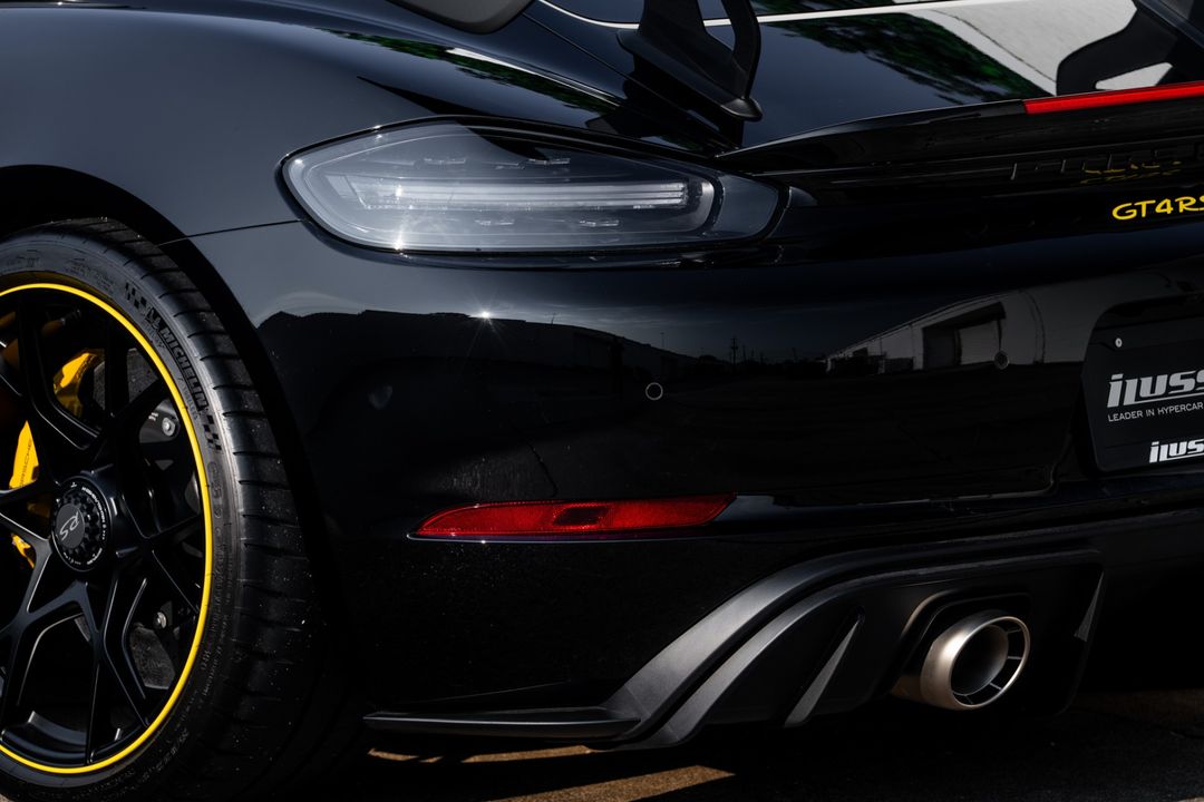2024 Porsche 718 Cayman