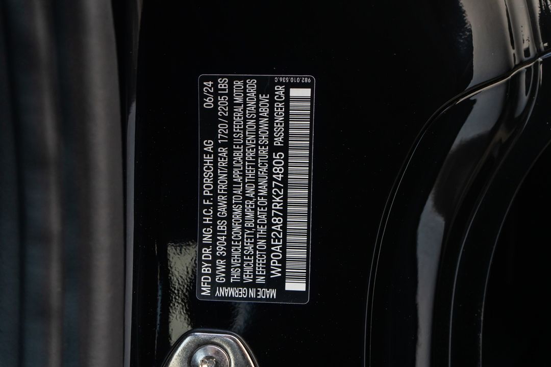 2024 Porsche 718 Cayman