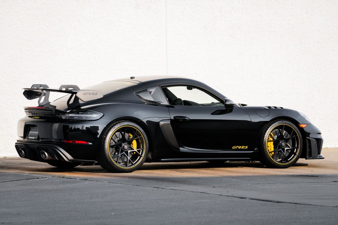 2024 Porsche 718 Cayman