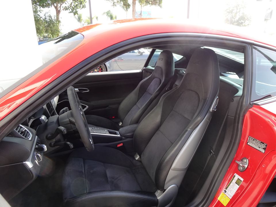 2019 Porsche 718 Cayman