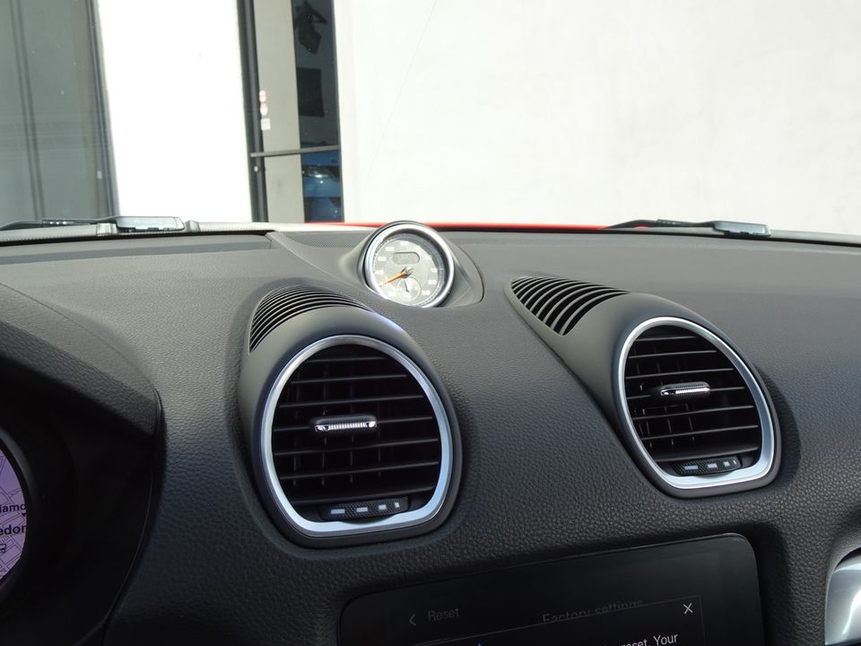 2019 Porsche 718 Cayman