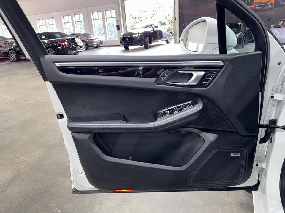 2018 Porsche Macan
