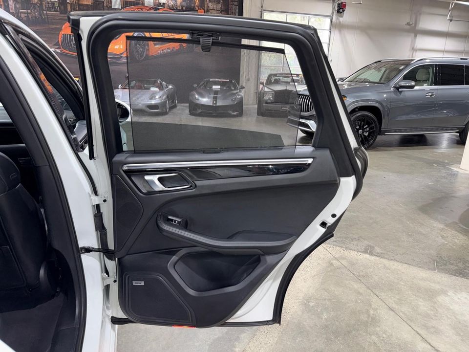 2018 Porsche Macan