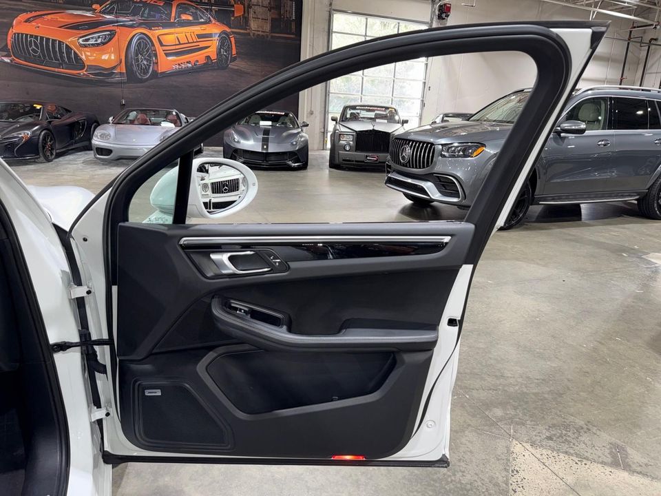 2018 Porsche Macan