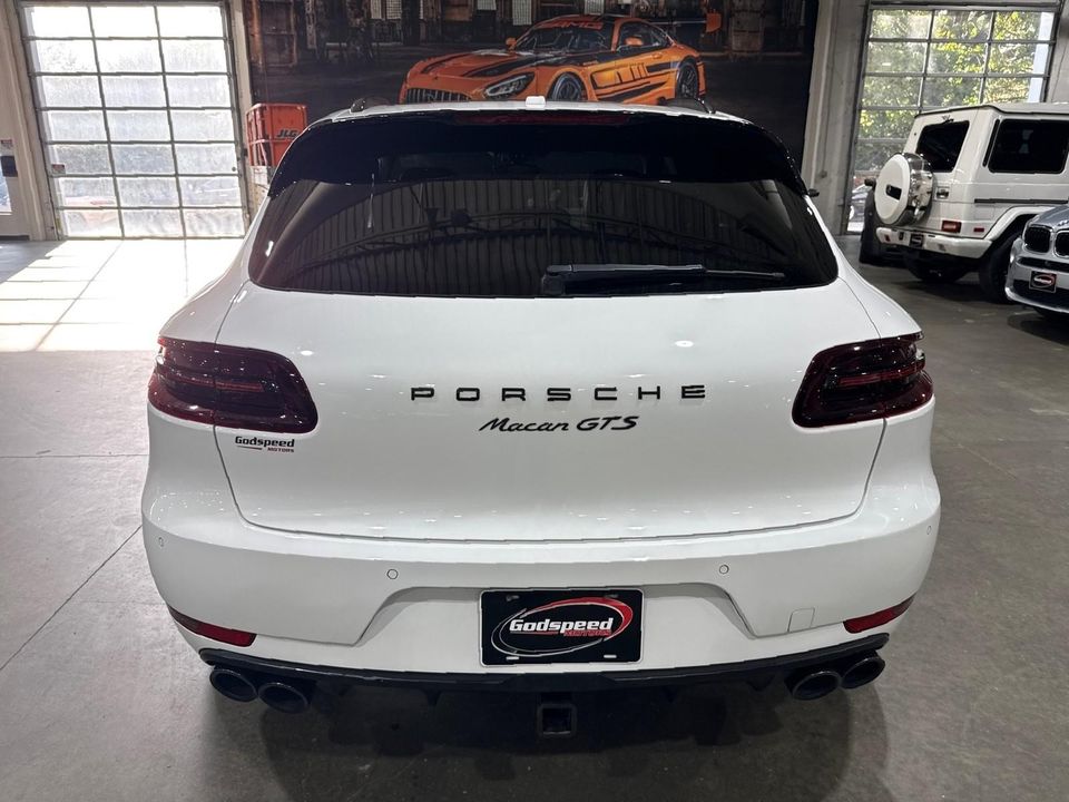 2018 Porsche Macan