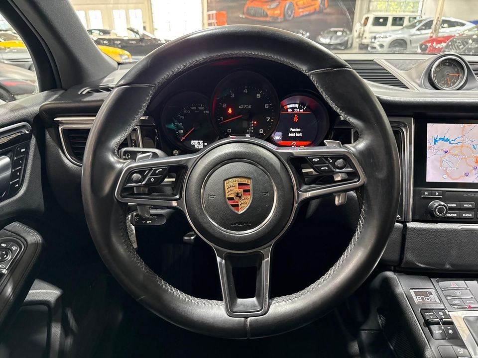 2018 Porsche Macan
