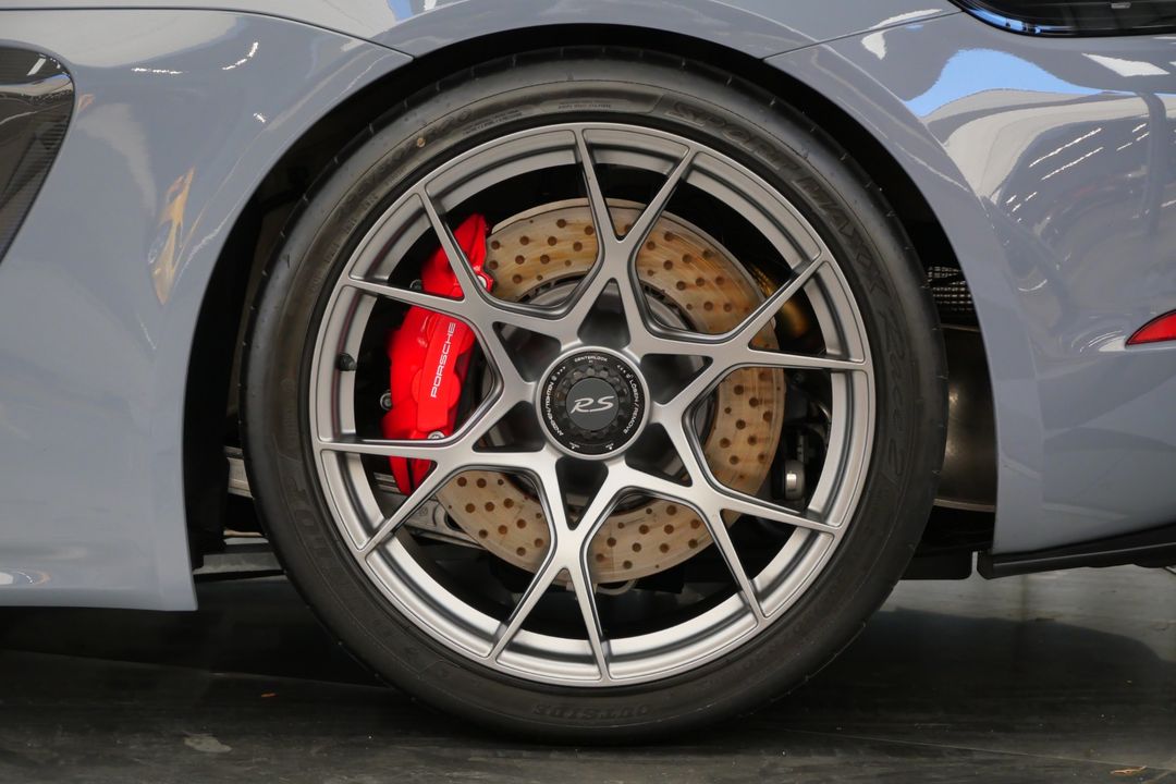 2023 Porsche 718 Cayman