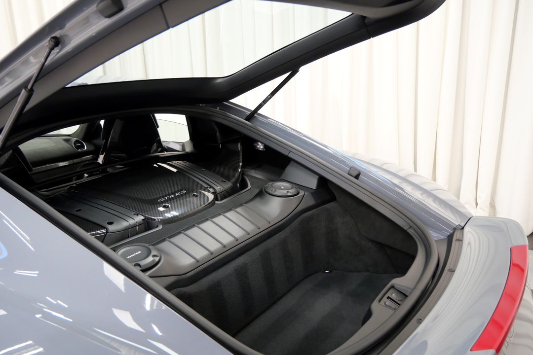 2023 Porsche 718 Cayman