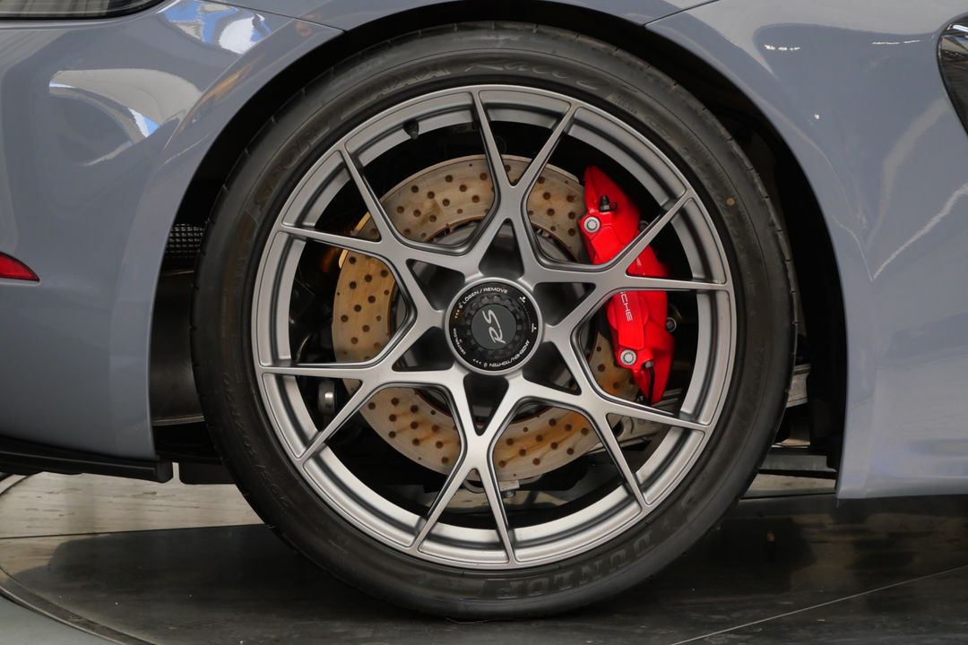 2023 Porsche 718 Cayman