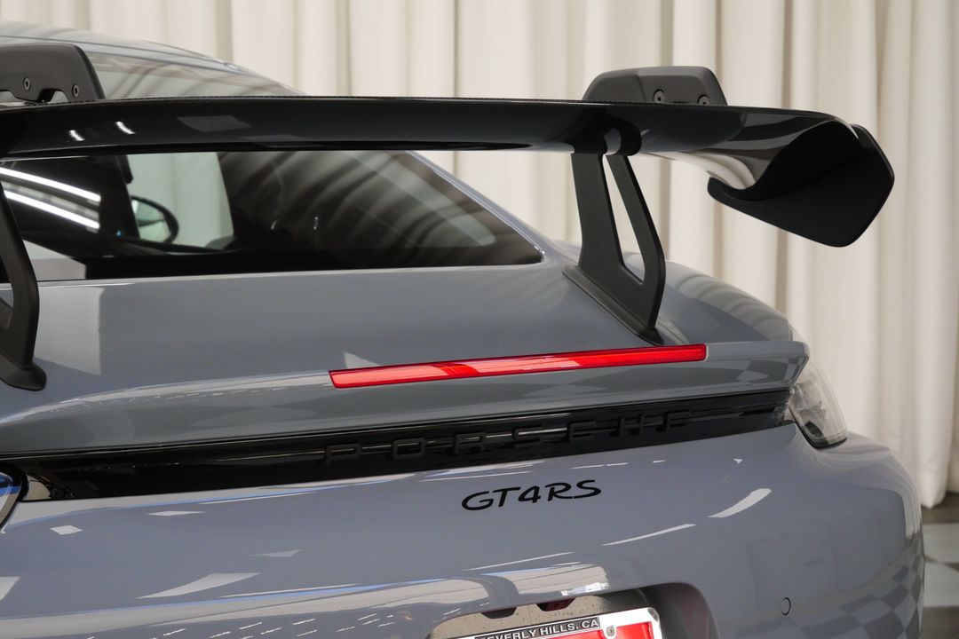 2023 Porsche 718 Cayman