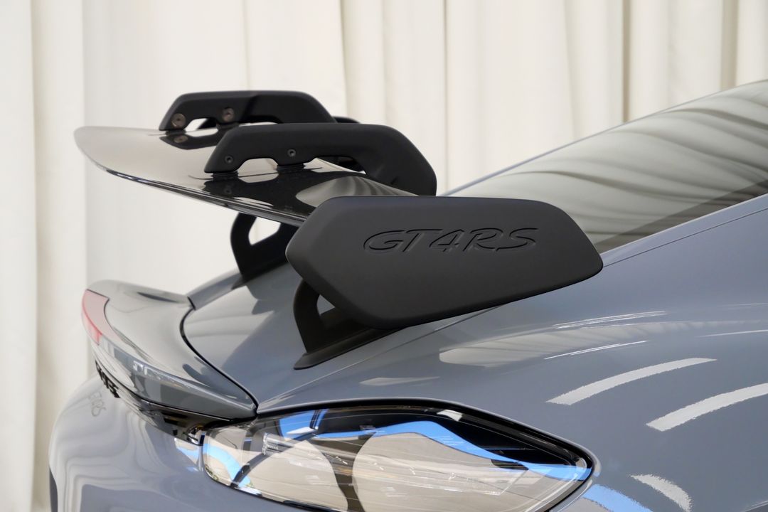 2023 Porsche 718 Cayman