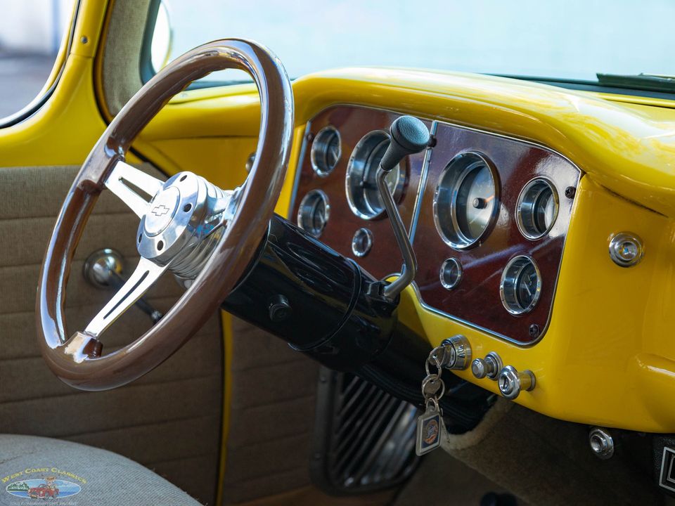 1957 Chevrolet Custom Pick Up