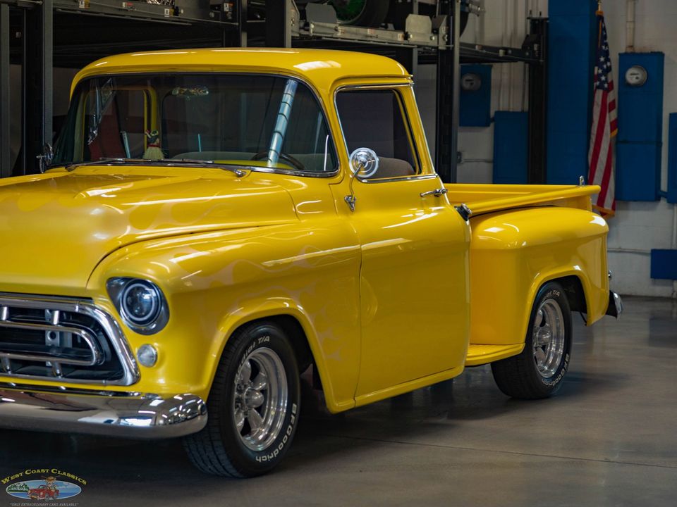 1957 Chevrolet Custom Pick Up