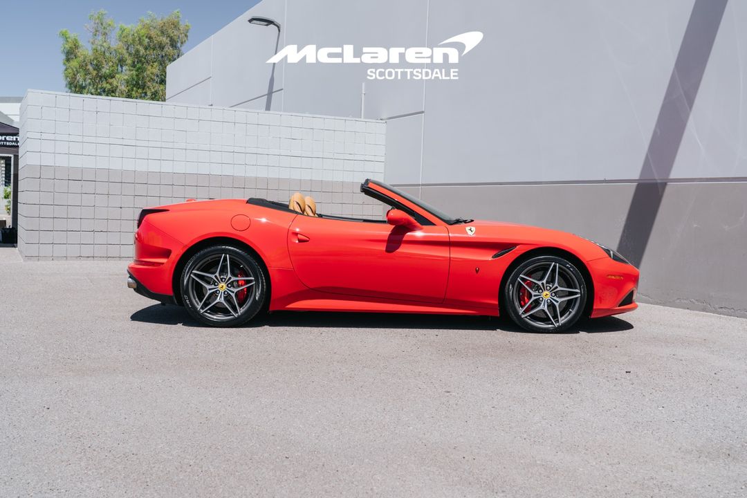 2017 FERRARI CALIFORNIA T