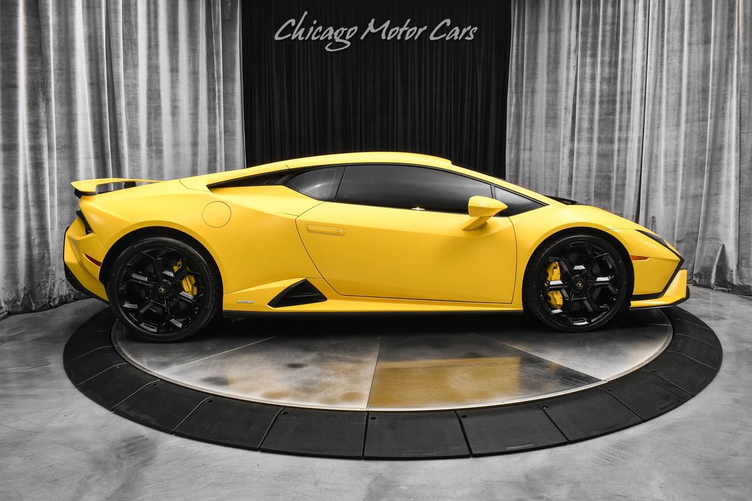 2023 Lamborghini Huracan