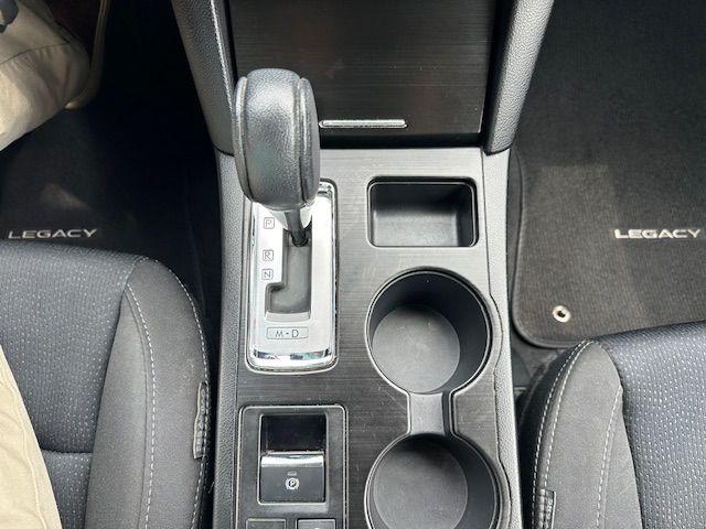 2017 SUBARU LEGACY