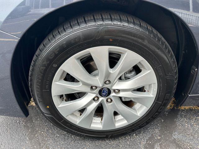 2017 SUBARU LEGACY
