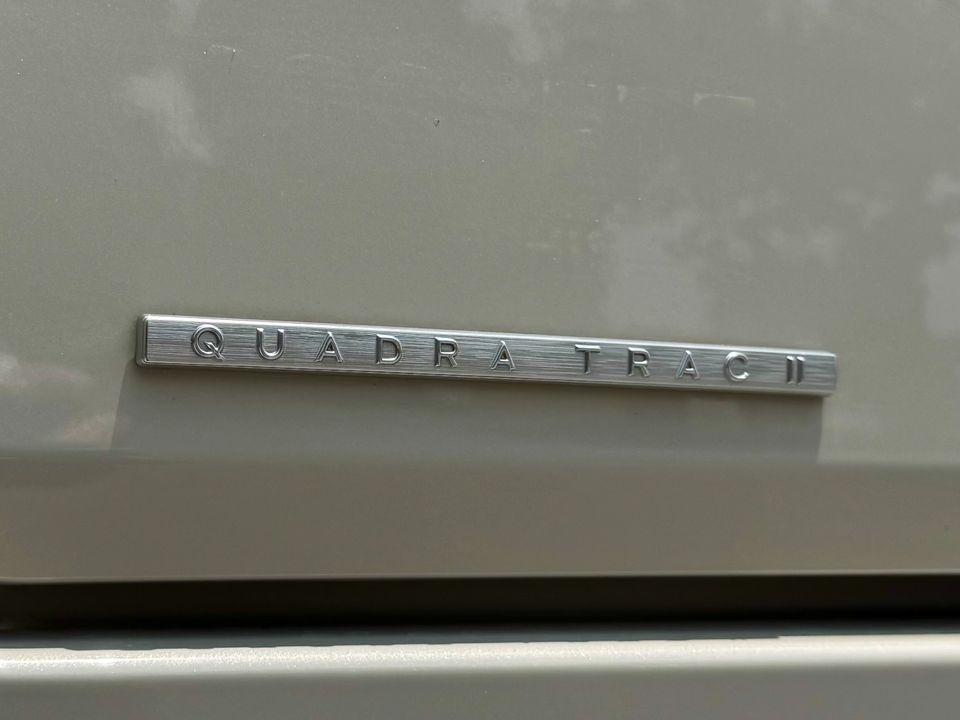 2022 Jeep Wagoneer