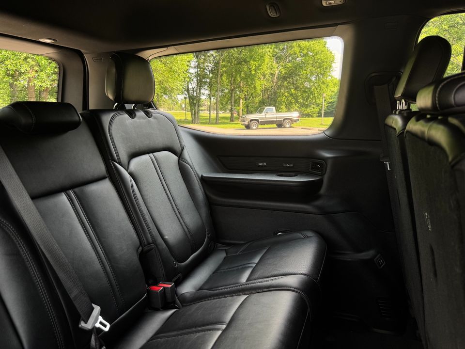 2022 Jeep Wagoneer