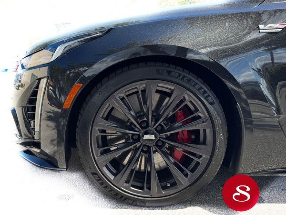 2024 Cadillac CT5-V