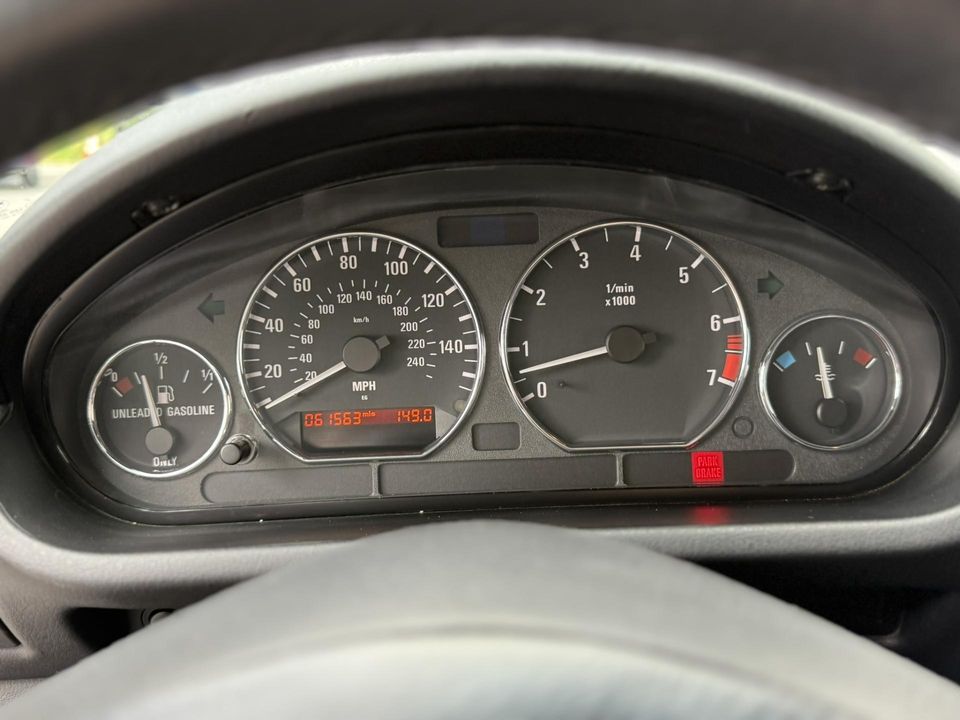 2001 BMW Z3