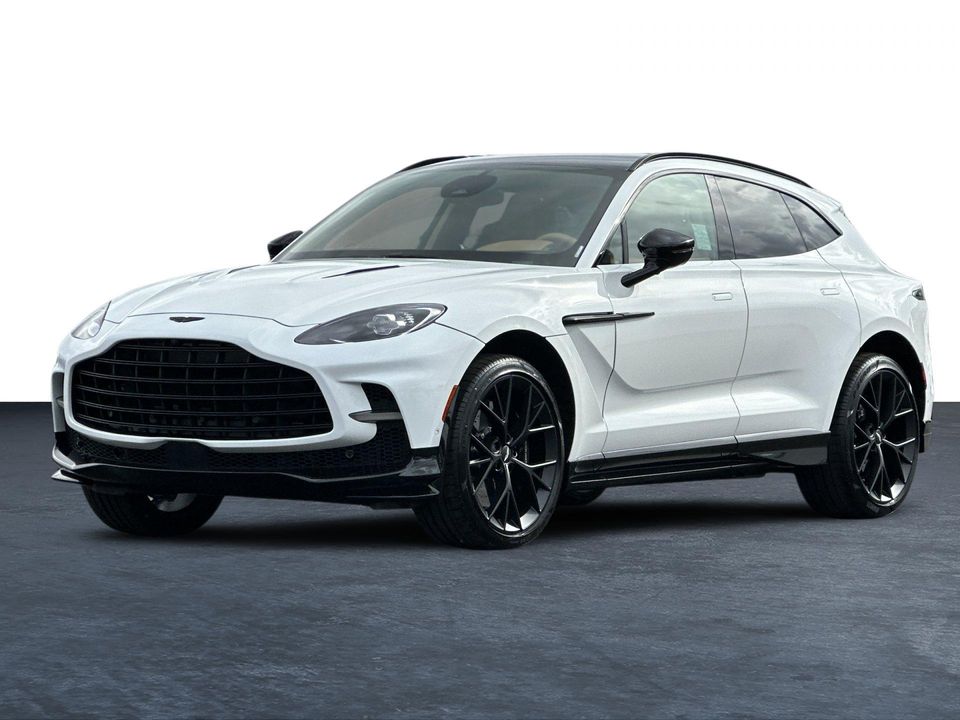 2025 Aston Martin DBX