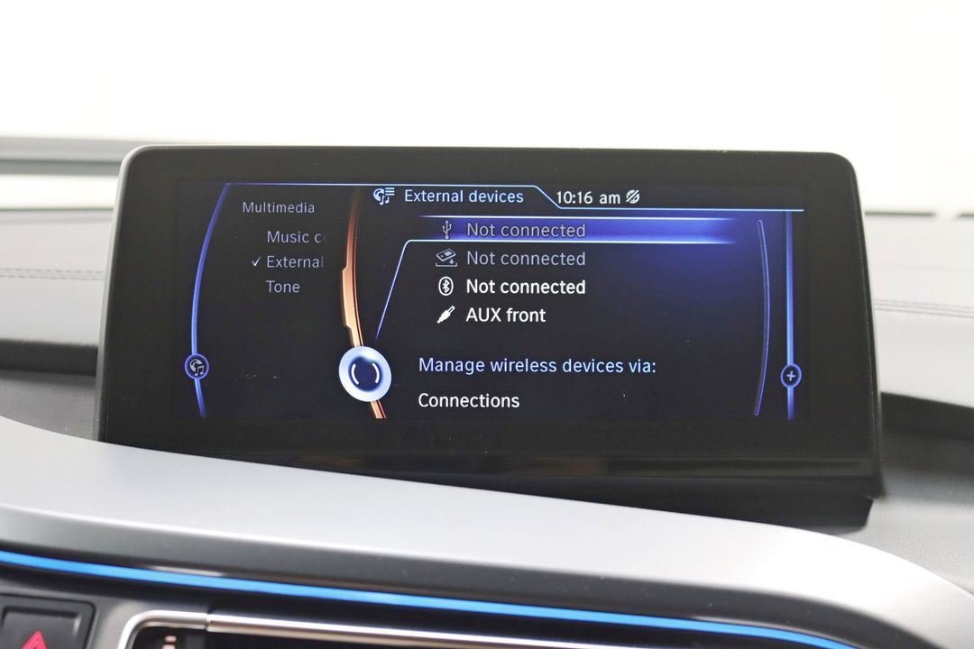 2016 BMW i8