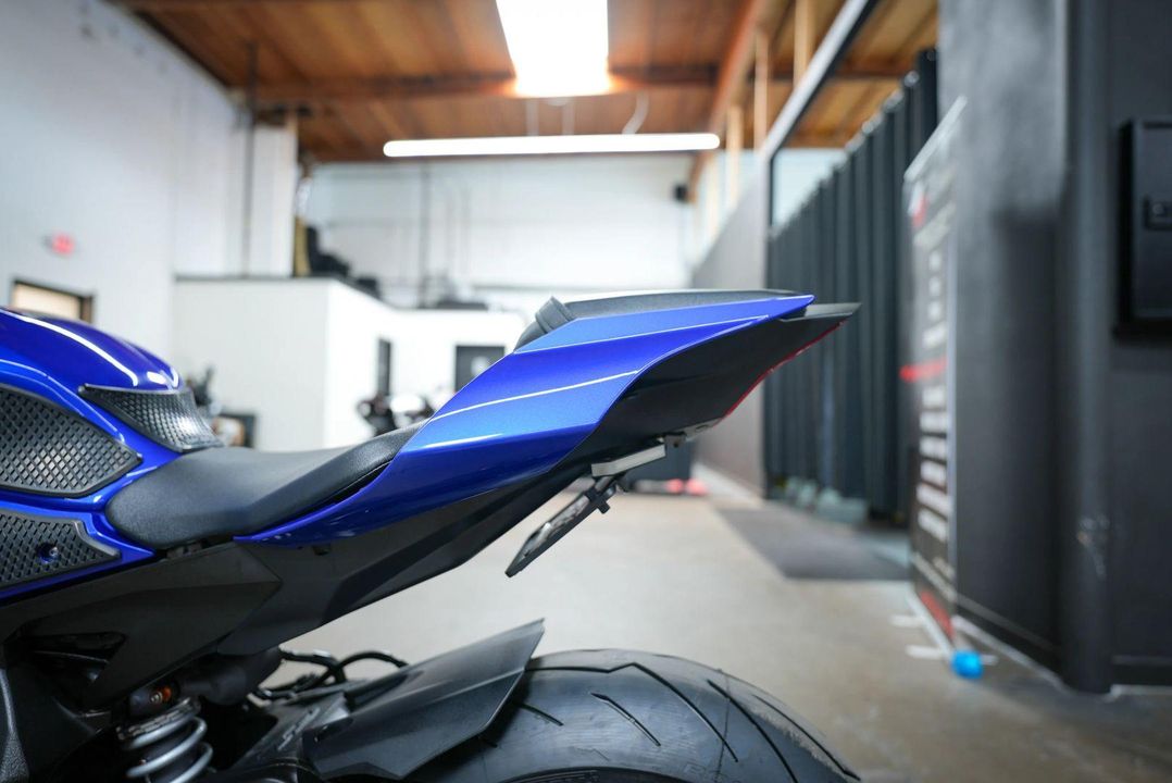 2022 Yamaha YZF-R1