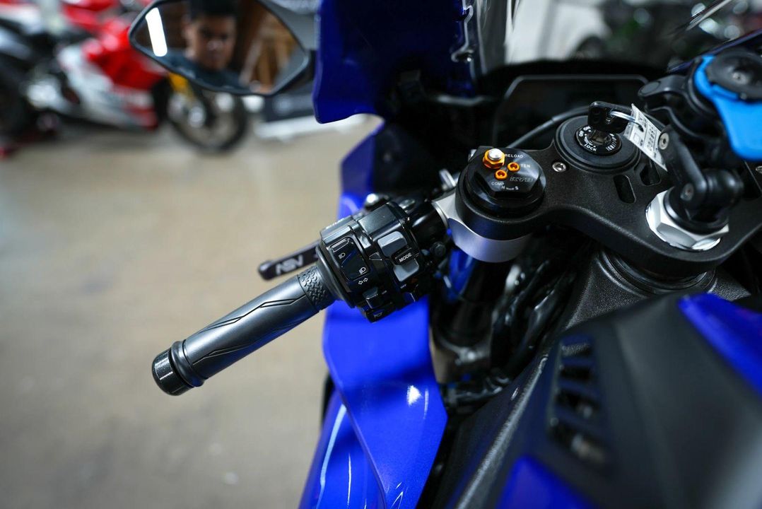 2022 Yamaha YZF-R1