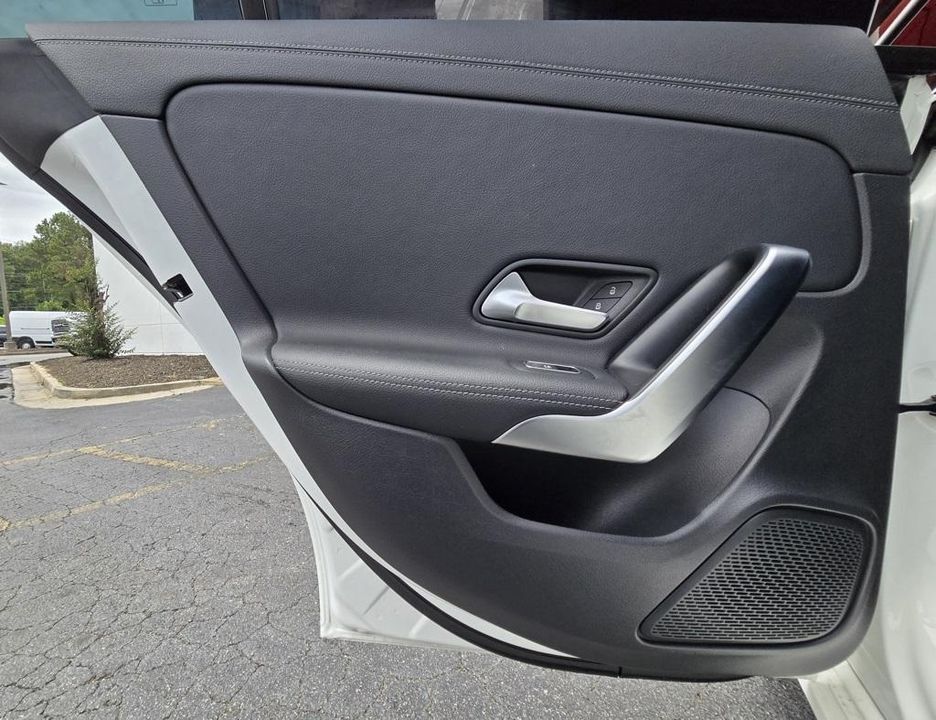 2022 Mercedes-Benz CLA